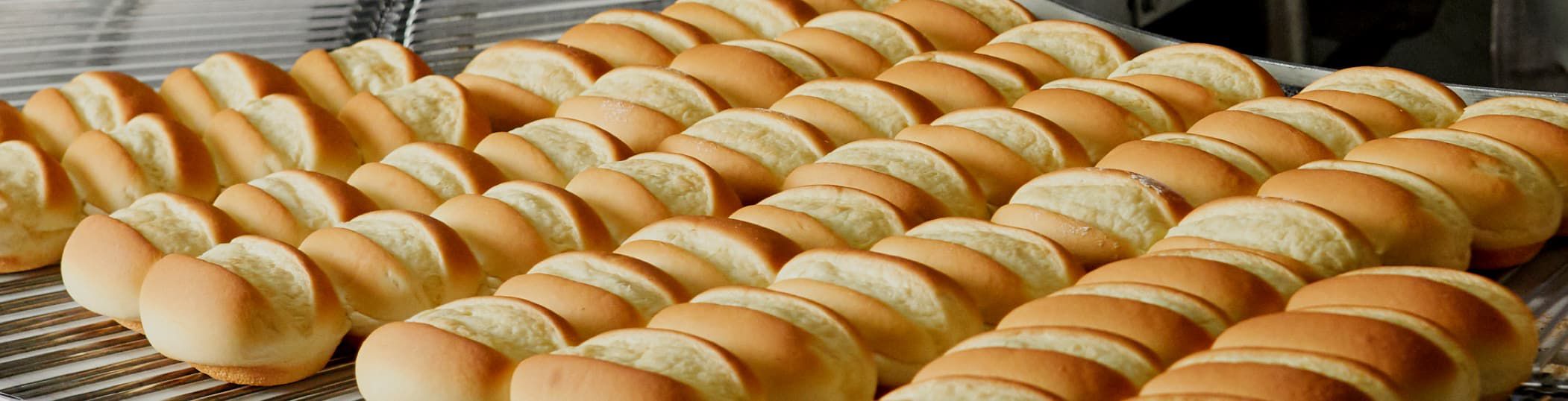 H&S Bakery bread rolls being made